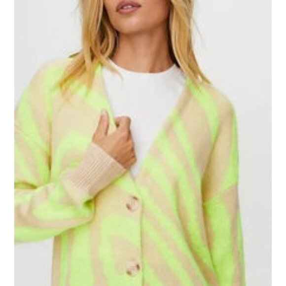 TNA Mohair Blend Utica Button Up Animal Print Cardigan Sweater Top Winter Small - Picture 11 of 11